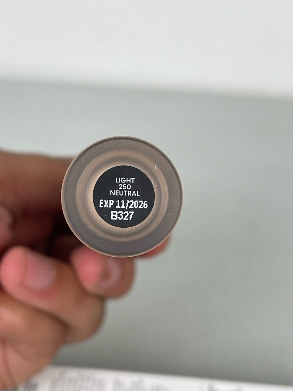 BareMinerals Barepro 16HR Wear All Over Skin Protecting Matte Concealer 250 NEW - Picture 6 of 7